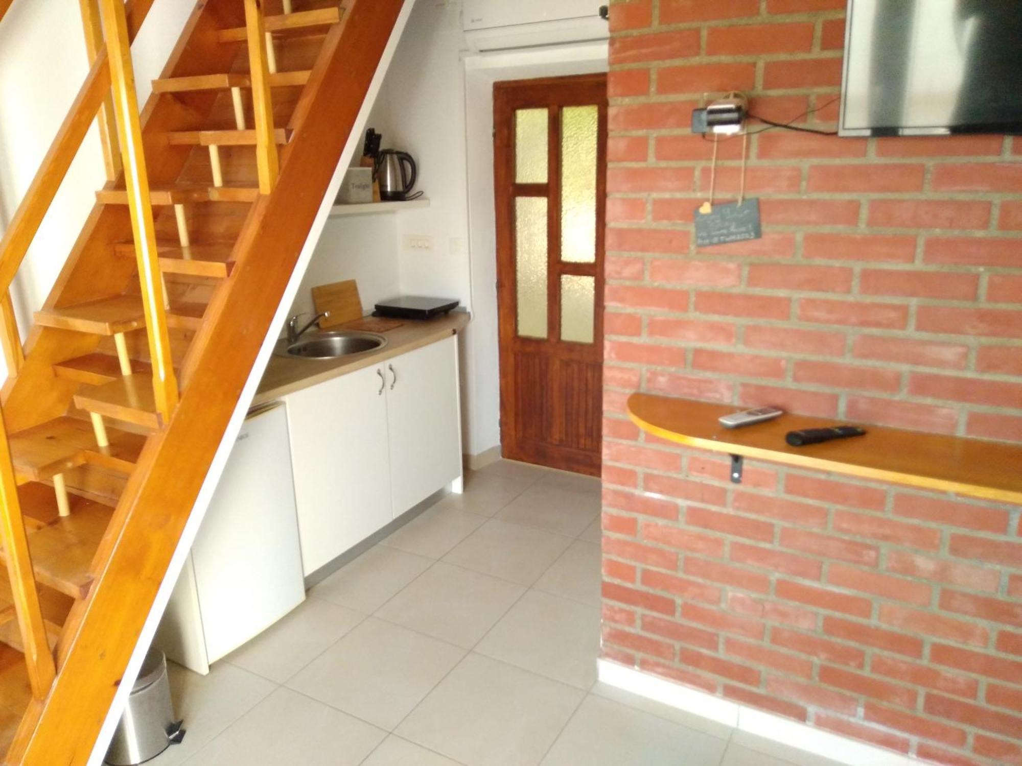 The White House Lumbarda Appartement Buitenkant foto
